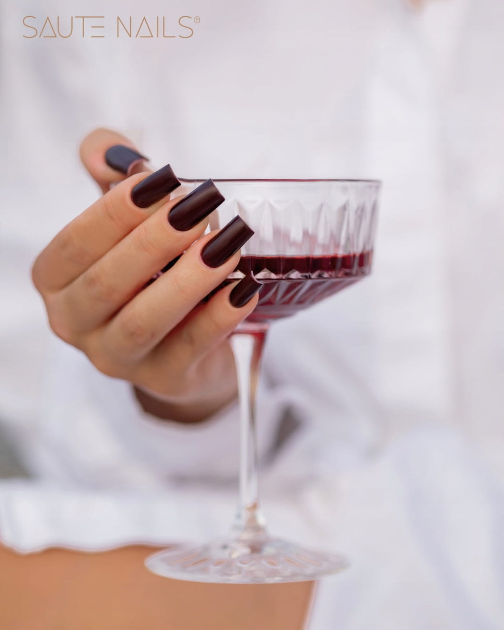 Saute Nails S260 Wine Not Bordowy lakier hybrydowy