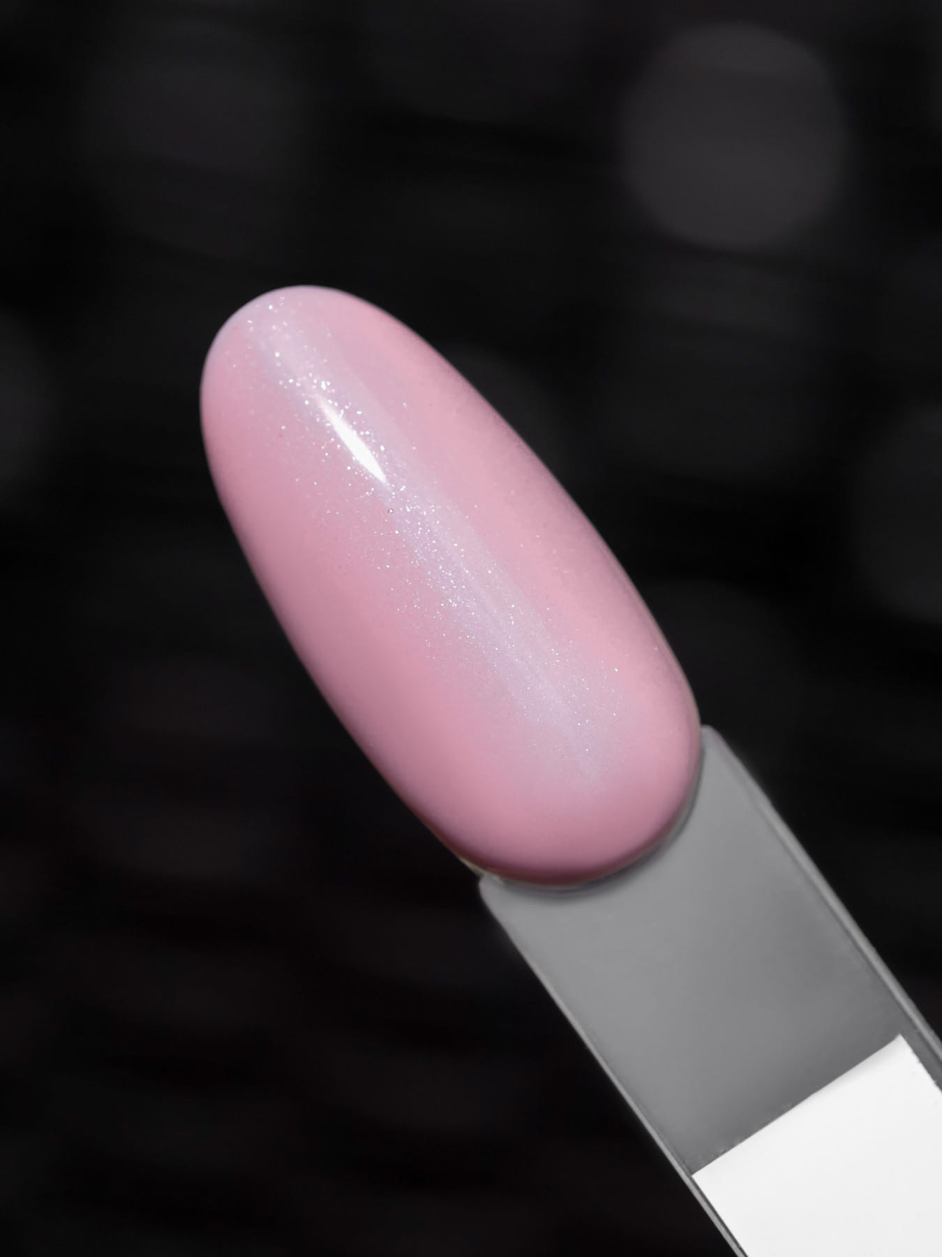 Saute Nails S196 Stracciatella – różowy lakier hybrydowy z drobiną