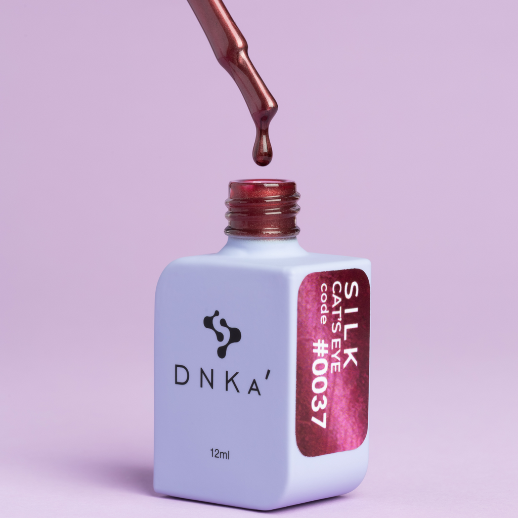 Lakier hybrydowy Cat Eye DNKa Silk 12 ml 0037